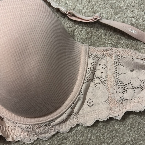 Aerie Demi coverage bra - Picture 2 of 3